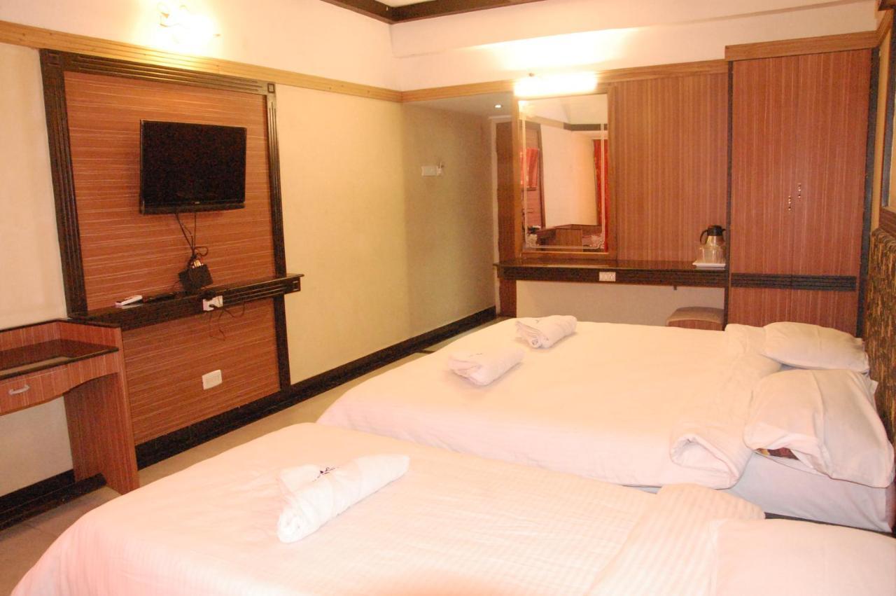 Hotel Blue Star Κοϊμπατόρε Εξωτερικό φωτογραφία
